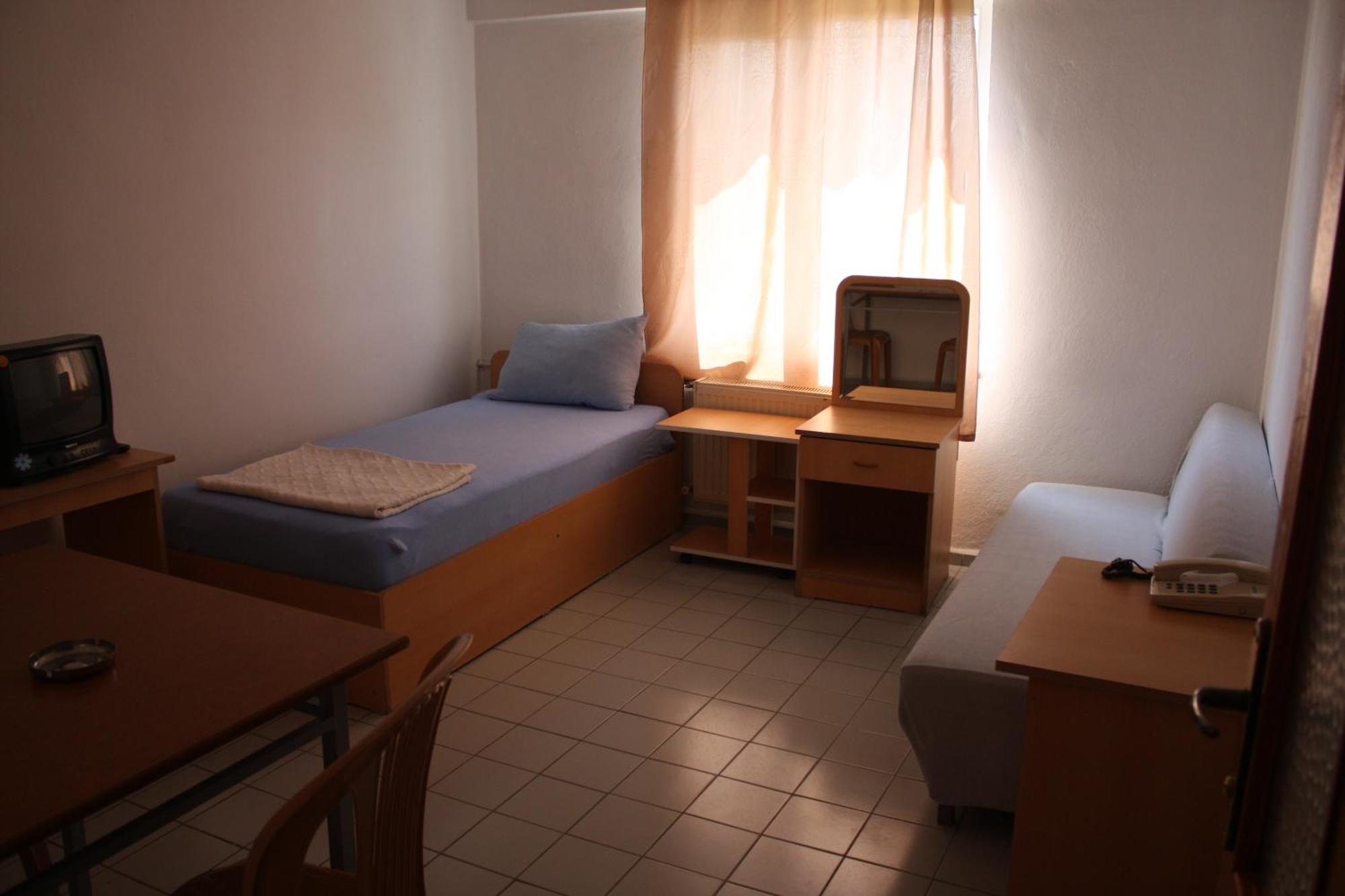 Orcin Apart Hotel Lapseki Bagian luar foto