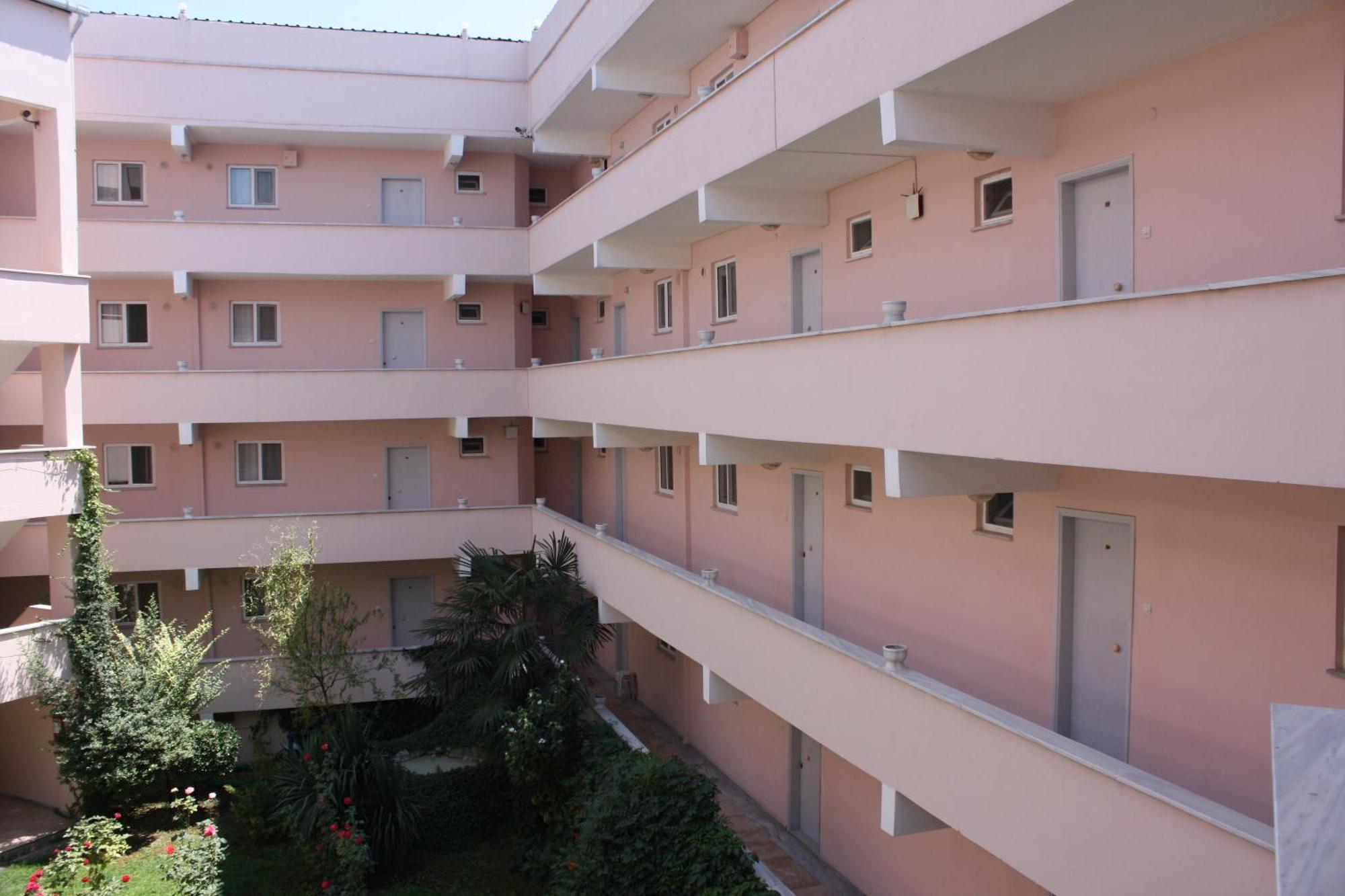 Orcin Apart Hotel Lapseki Bagian luar foto