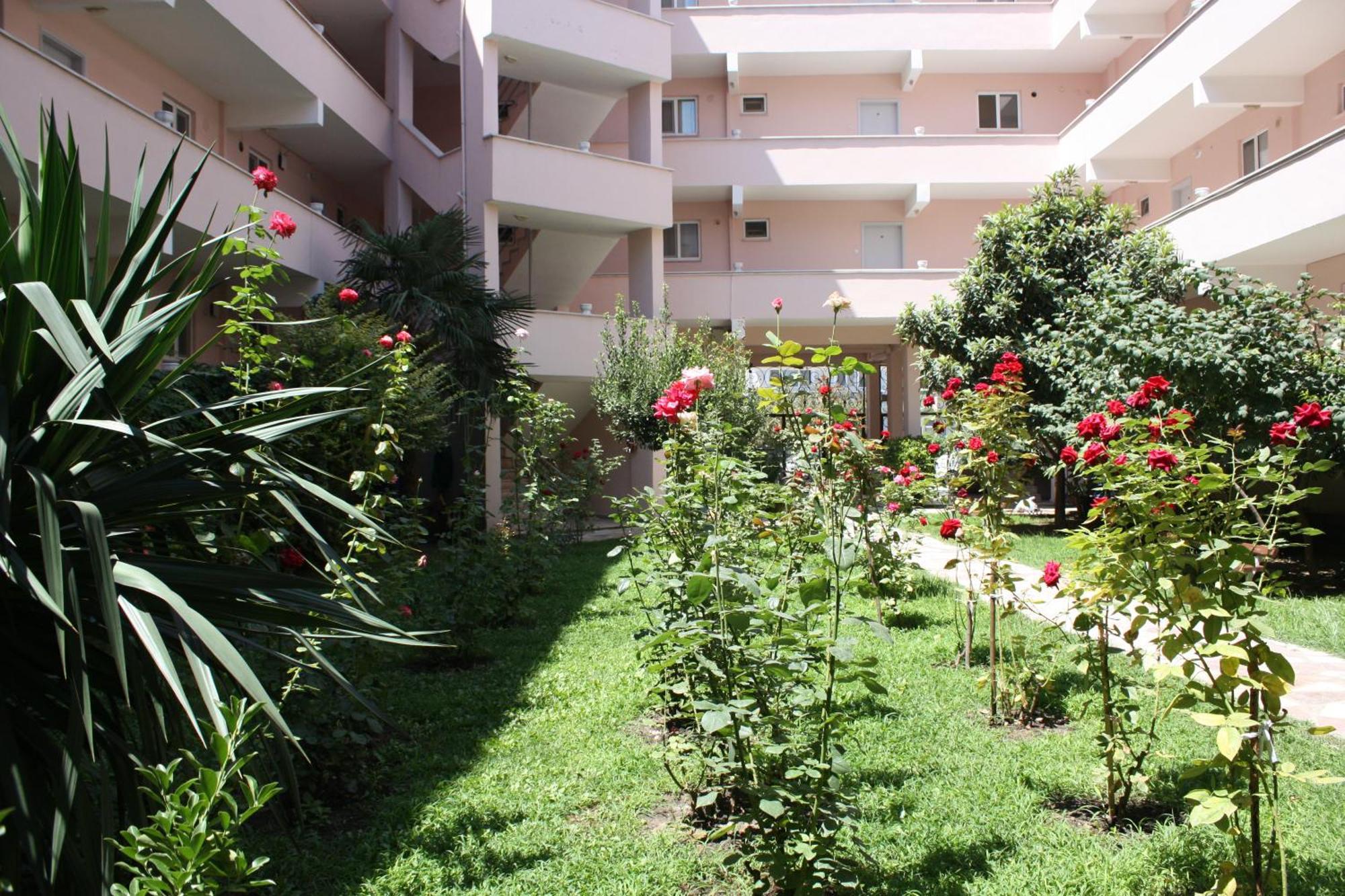 Orcin Apart Hotel Lapseki Bagian luar foto