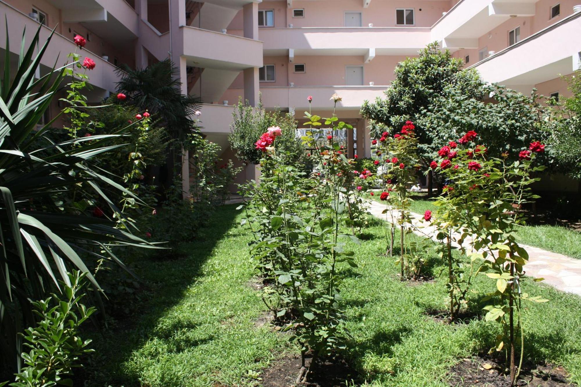 Orcin Apart Hotel Lapseki Bagian luar foto